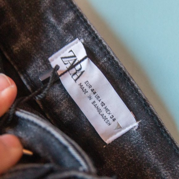 NEW Zara Dark Gray Washed Black High Rise Bootcut Jeans Sz US 12 - Picture 4 of 8